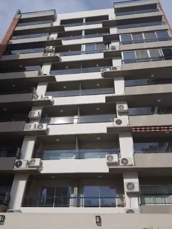 VENTA DEPARTAMENTO Dos dormitorios, balcon y patio - Calidad premium - A estrenar - Con cochera - Amenities - Entrega inmediata. OFERTA CONTADO