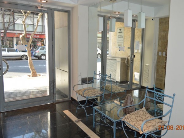 Monoambiente a estrenar - Amplio balcón - Entrega inmediata - Cordoba y Callao