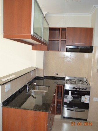 Monoambiente a estrenar - Amplio balcón - Entrega inmediata - Cordoba y Callao