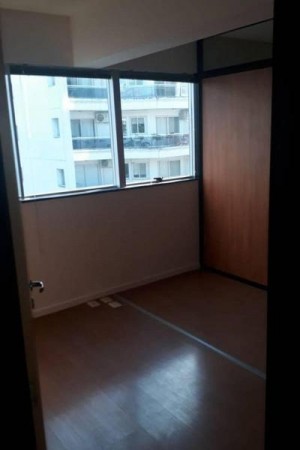 OFICINA zona tribunales - Piso exclusivo - Equipada - 80m2 - Entrega inmediata - Montevideo 2400