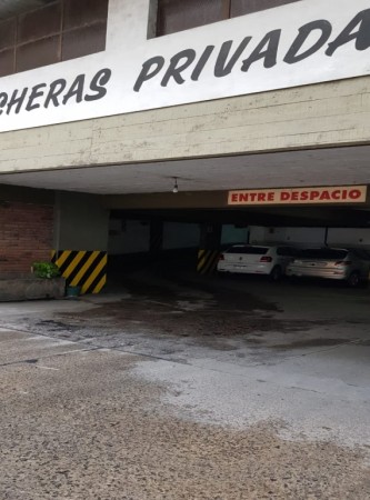 Cochera en Venta - Rioja 651