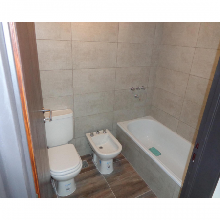 VENTA DEPARTAMENTO Dos dormitorios a estrenar - Balcon al frente - Entrega inmediata - Catamarca 3500