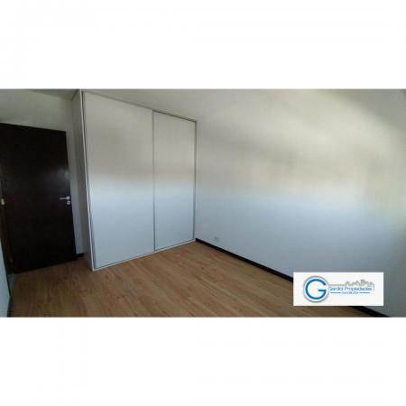 VENTA DEPARTAMENTO Semipiso UN DORMITORIO - Al frente, ventilacion cruzada - Entrega inmediata - Santa Fe 2500