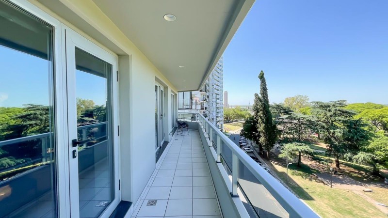 VENTA - Piso exclusivo - DOS dormitorios - Vista franca al rio - Balcon corrido - Cochera - Amenities - BARRIO MARTIN. ENTREGA INMEDIATA