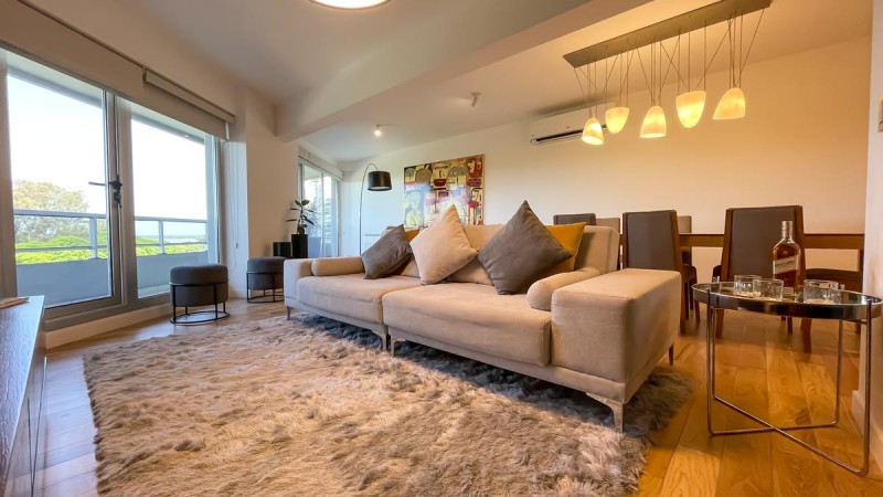 VENTA - Piso exclusivo - DOS dormitorios - Vista franca al rio - Balcon corrido - Cochera - Amenities - BARRIO MARTIN. ENTREGA INMEDIATA