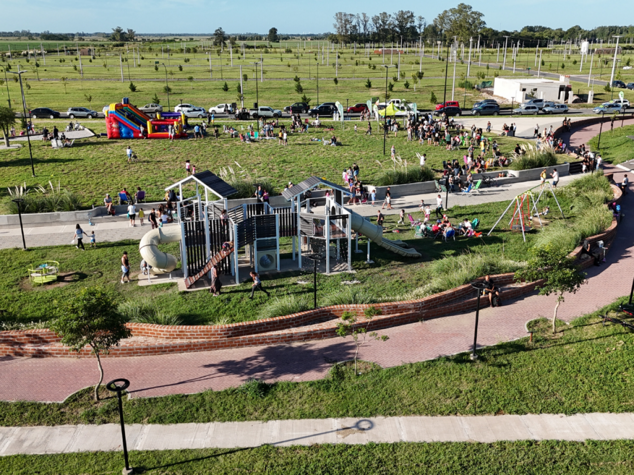 Oportunidad LOTE en LOS PINOS 4 - Alvarez - FINANCIACION - POSESION INMEDIATA