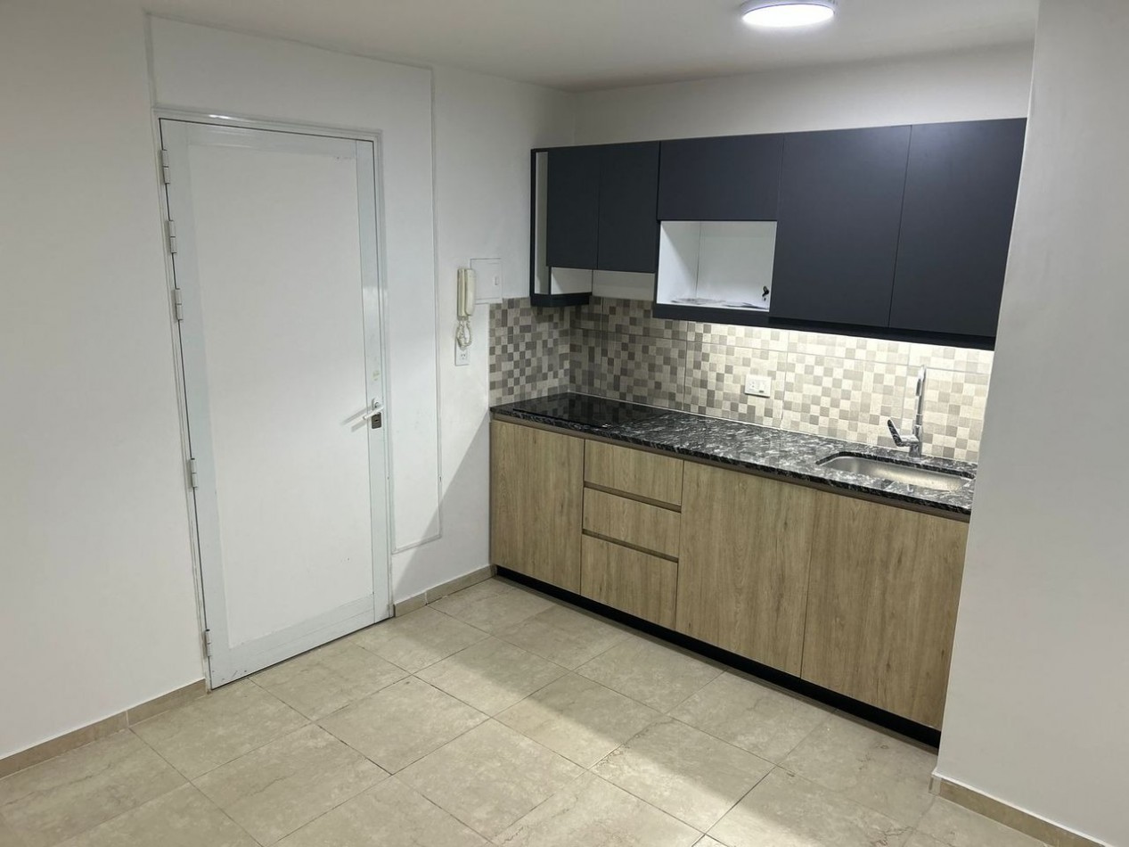 Duplex UN DORMITORIO, reciclado a nuevo - BARRIO LOURDES