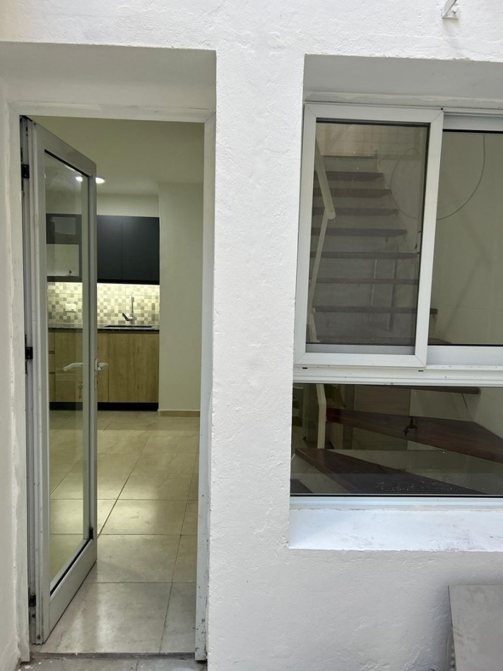 Duplex UN DORMITORIO, reciclado a nuevo - BARRIO LOURDES