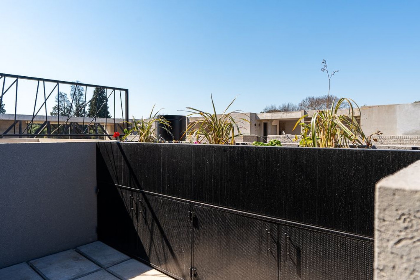 oportunidad Casa 3 dormitorios en FISHERTON - Piscina, jardin, parrillero - Cochera - Proxima entrega