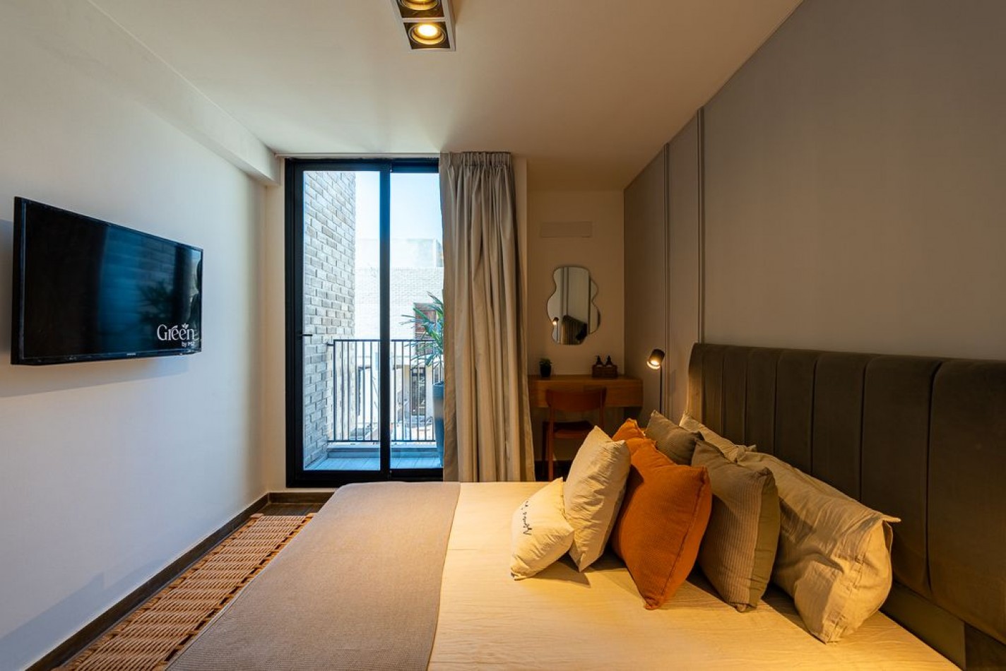 oportunidad Casa 3 dormitorios en FISHERTON - Piscina, jardin, parrillero - Cochera - Proxima entrega