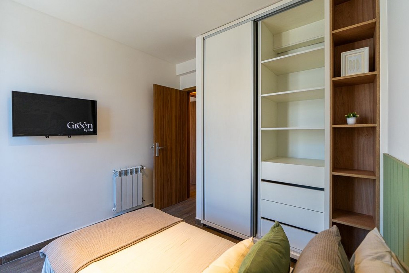 VENTA Casa 4 dormitorios con piscina, jardin, parrillero - FISHERTON - Proyecto en construccion. FINANCIACION