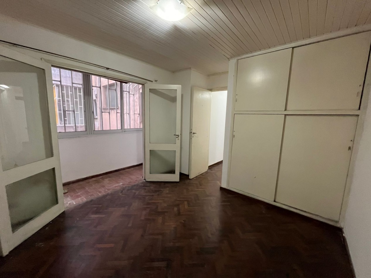 Semipiso DOS DORMITORIOS al frente - Jujuy 1400 - Zona rio