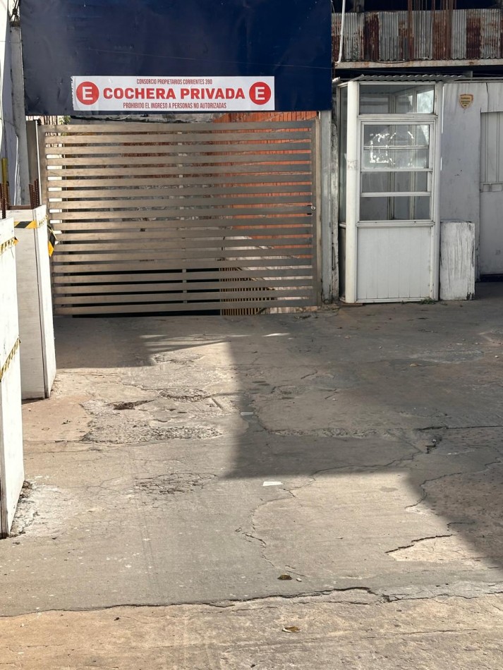 COCHERA EN VENTA! Corrientes 300
