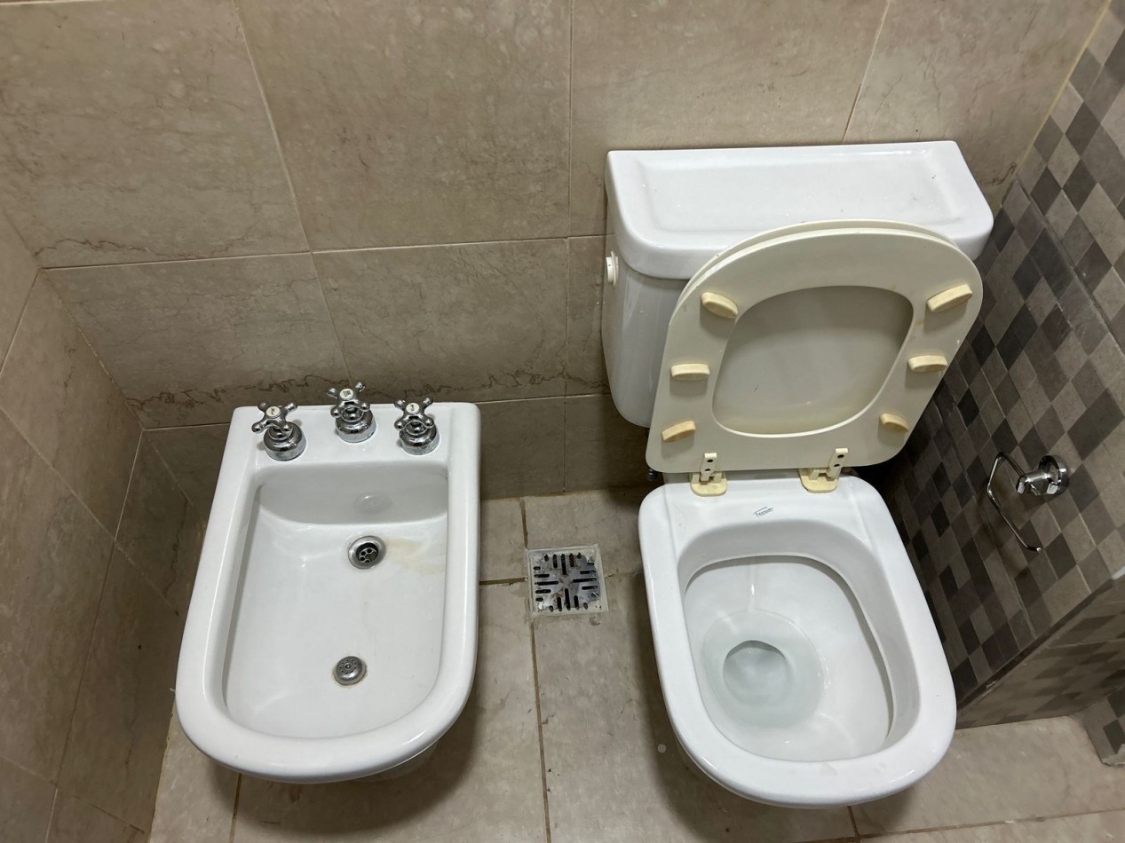 OPORTUNIDAD! UNIDAD TIPO DUPLEX. SAN LUIS 2000