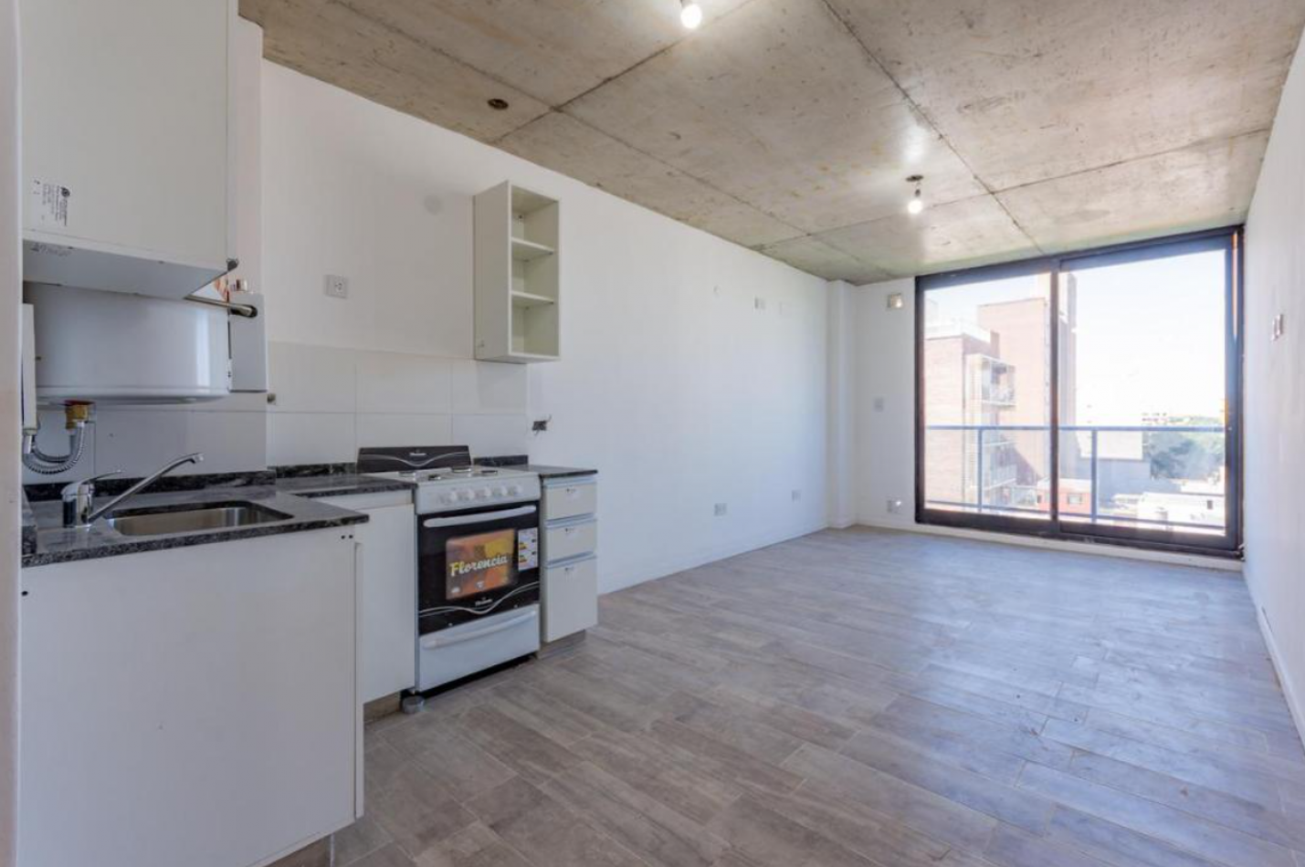 ¡Oportunidad! Monoambiente  en abasto. Ituzaingo al 1800