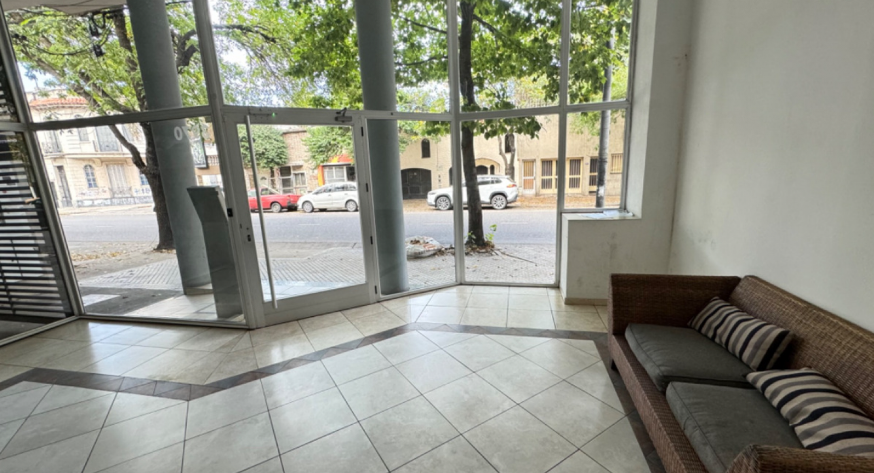 ¡EN VENTA! 1 DORMITORIO AL FRENTE. Cordoba 3900