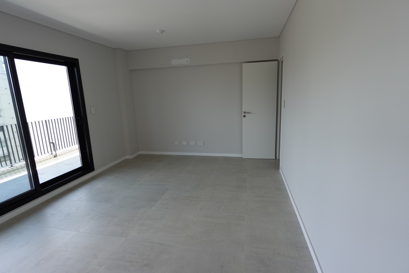 EN VENTA. Depto 2 dormitorios. EXCELENTE ZONA. Mendoza 2600