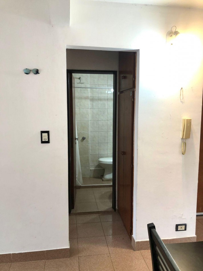 ¡OPORTUNIDAD! Departamento 1 dormitorio. excelente zona. 1ro de Mayo al 1600