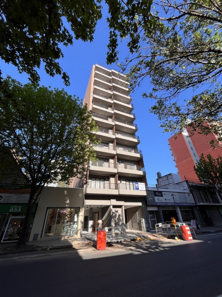 VENTA DEPARTAMENTO UN DORMITORIO - Balcon al frente - FINANCIACION - Cafferata y Cordoba