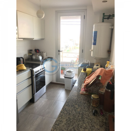 Condominio residencial en TIERRA NUEVA, FISHERTON - Un dormitorio con Cochera - Amplio balcón - Amenities