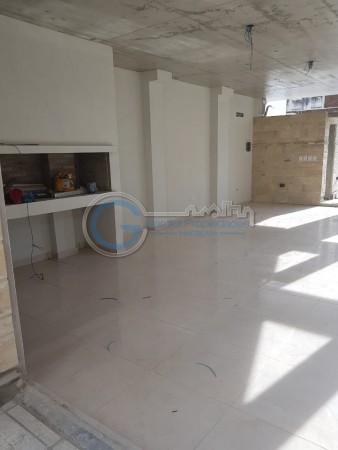 VENTA DEPARTAMENTO Semipiso a estrenar. Un dormitorio con patio y balcon . Amenities. Jujuy 1660