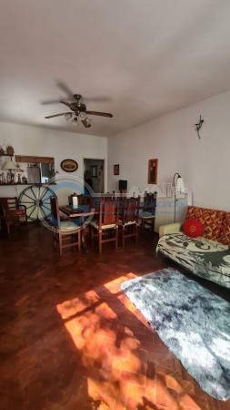 VENTA IMPECABLE DEPARTAMENTO AL FRENTE, TRES DORMITORIOS - ZONA RIO