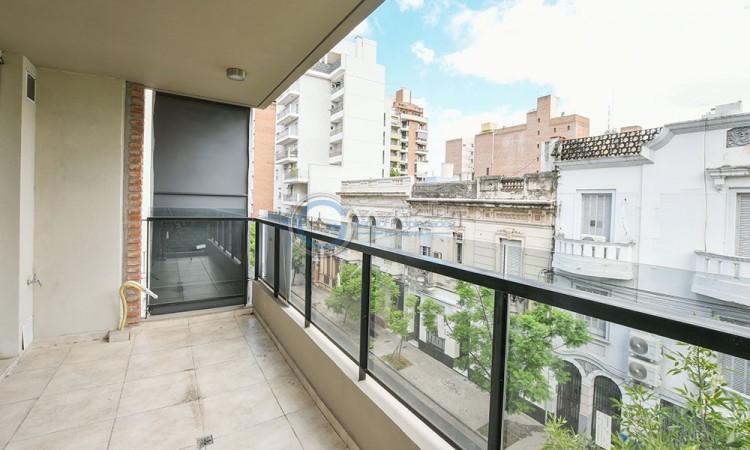 VENTA DEPARTAMENTO PISO EXCLUSIVO 3 DORMITORIOS - Balcon terraza la frente y al contrafrente - Amenities - Catamarca y Moreno