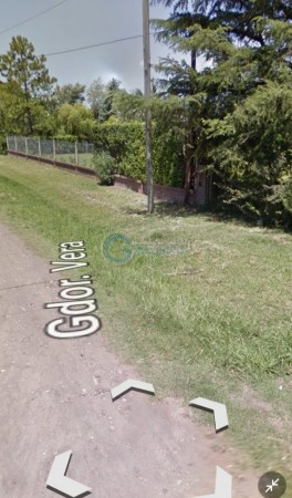 VENTA INTERESANTE LOTE en FUNES de 1380m2, salida a dos calles