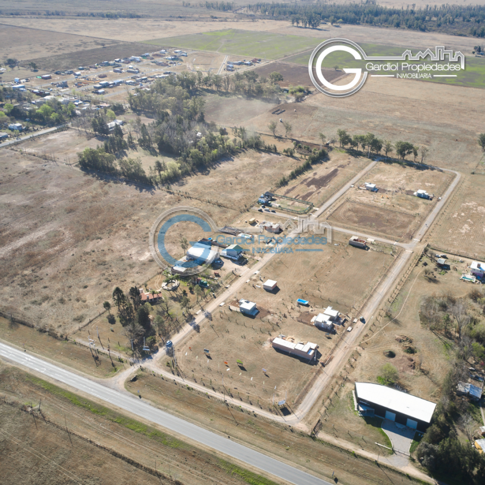 VENTA HERMOSA CASA DE CAMPO A ESTRENAR EN PIÑERO