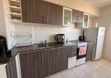 SEMIPISO DE UN DORMITORIO - Balcon al frente - Con cochera - Zeballos 1700